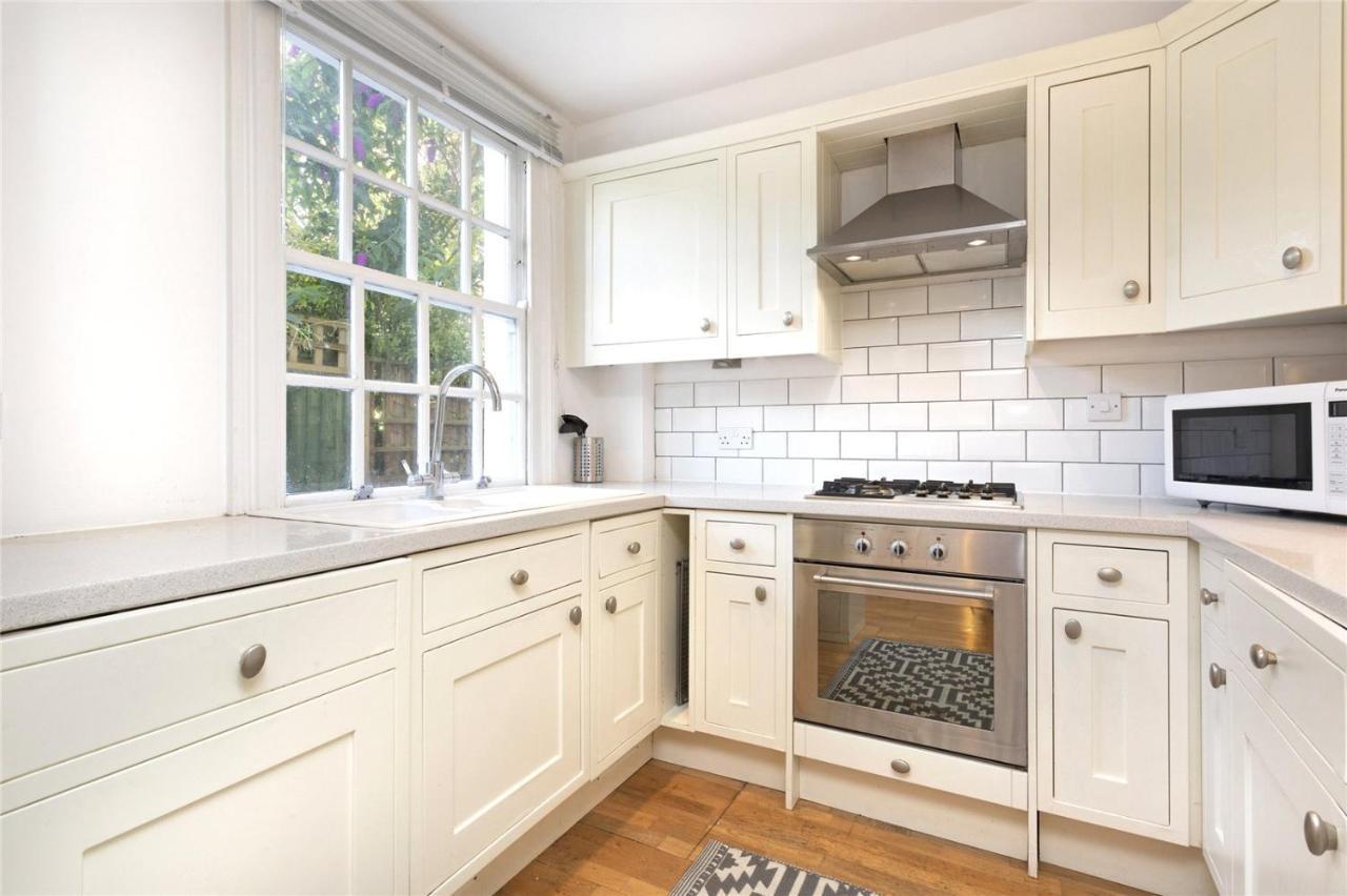 Charming Cottage & Garden - Central Brighton! Exterior photo