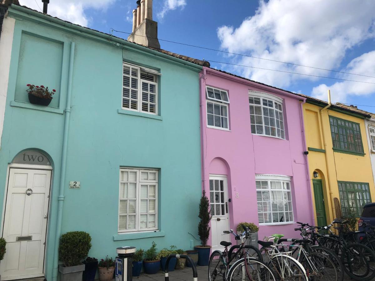 Charming Cottage & Garden - Central Brighton! Exterior photo